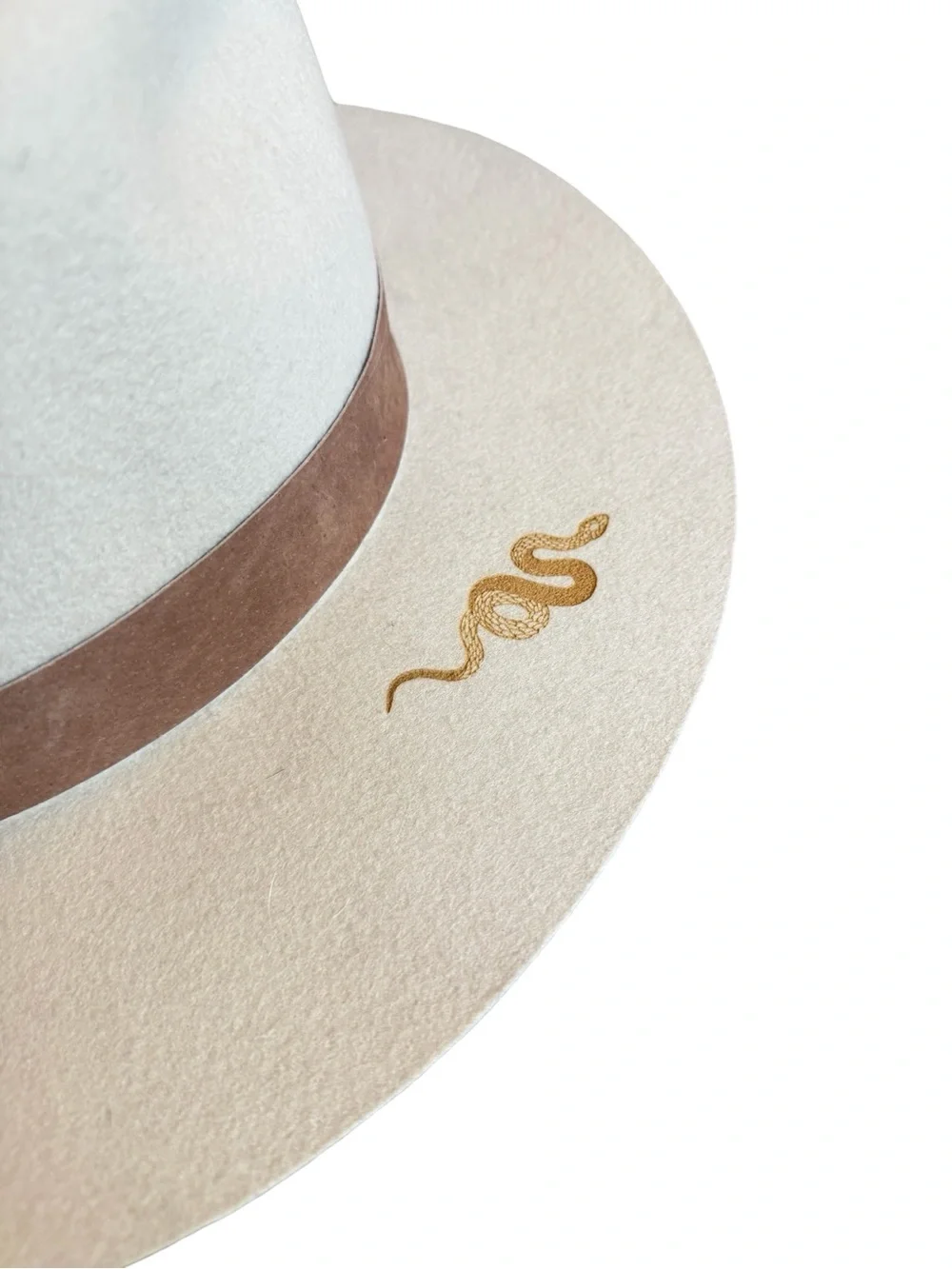 Gigi Pip Miller Fedora Hat Ivory Custom Gold Snake Graphic Luxury Size 61 XL